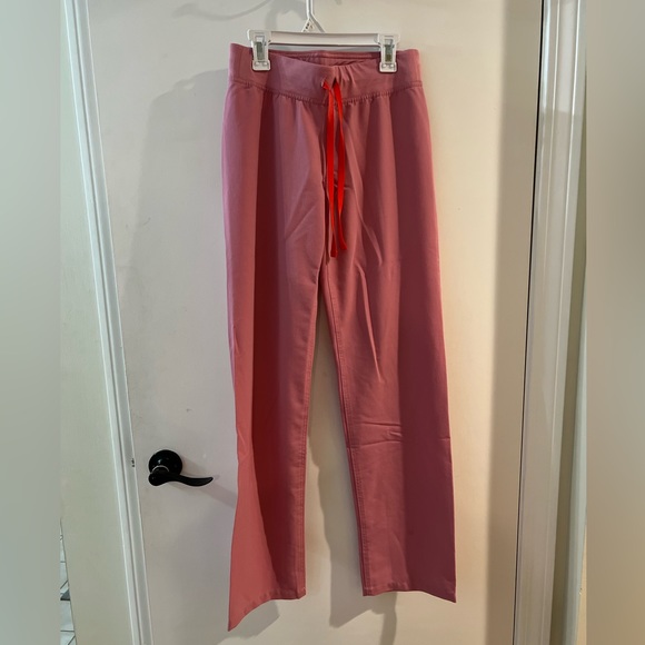 Gently Used Figs Scrub Set - Picture 3 of 6